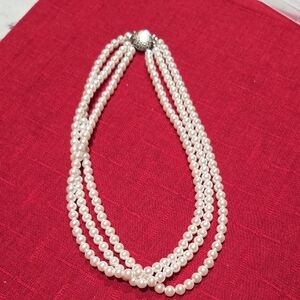 Vintage Elegant Pearl Necklace